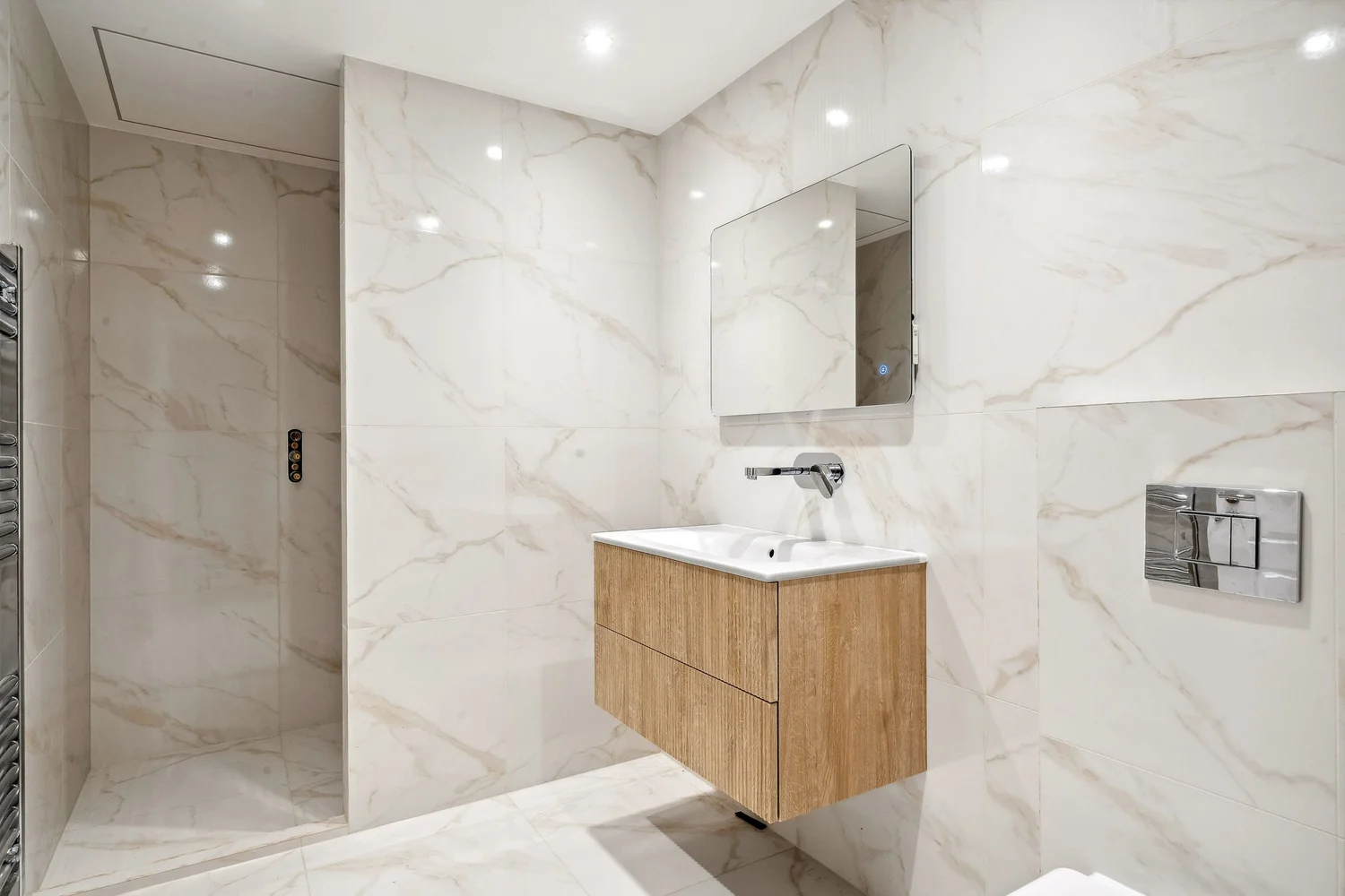 Calacatta Bath