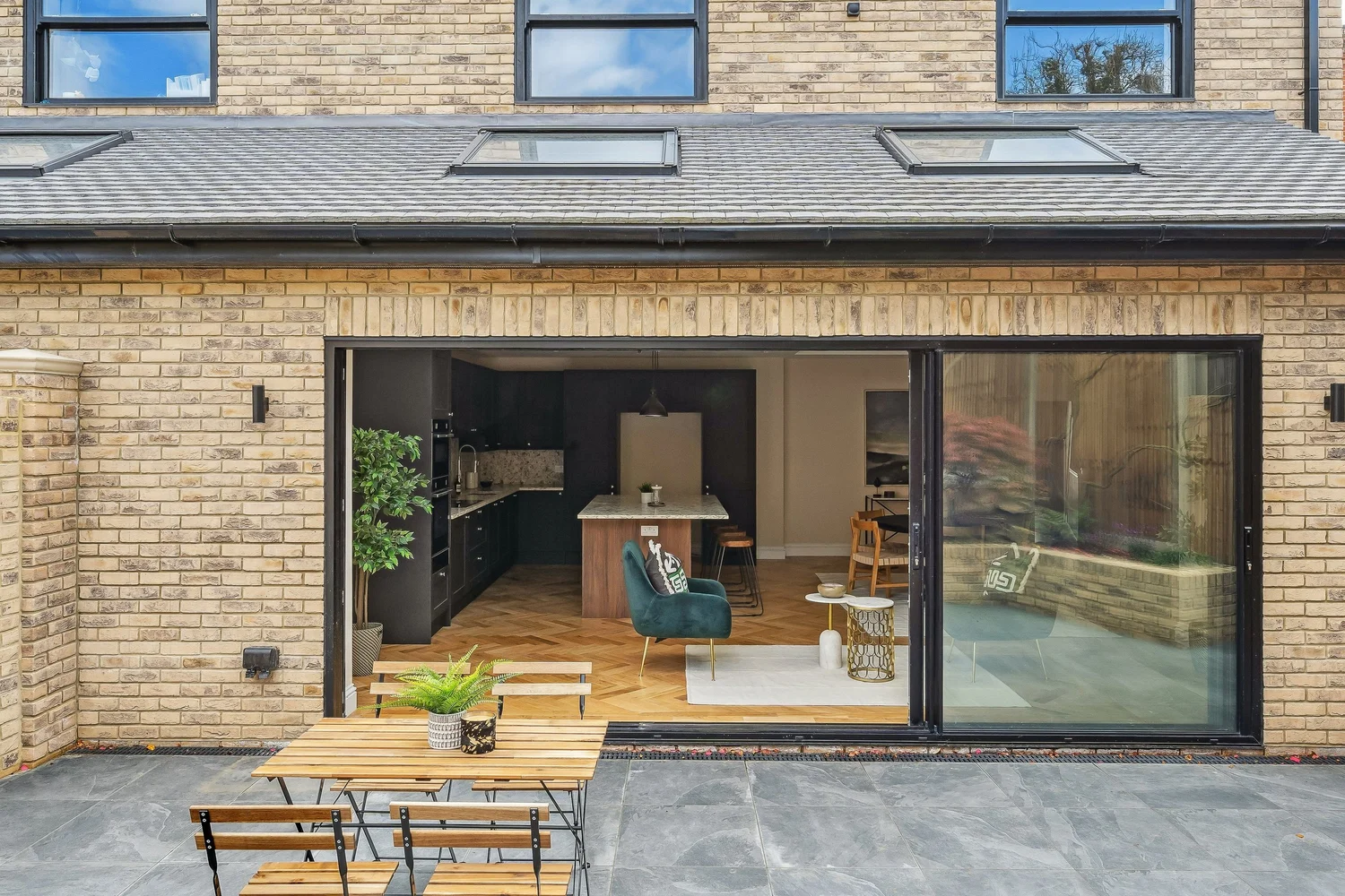Brickwork & Bifold
