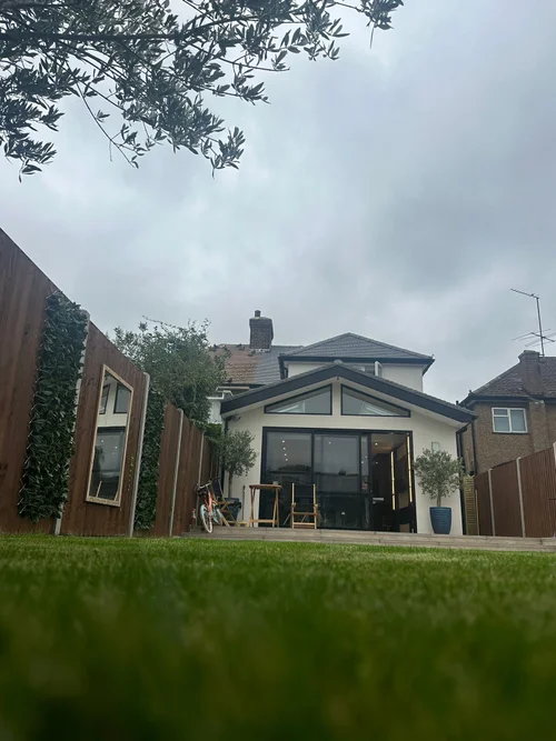 Olive Court Extension